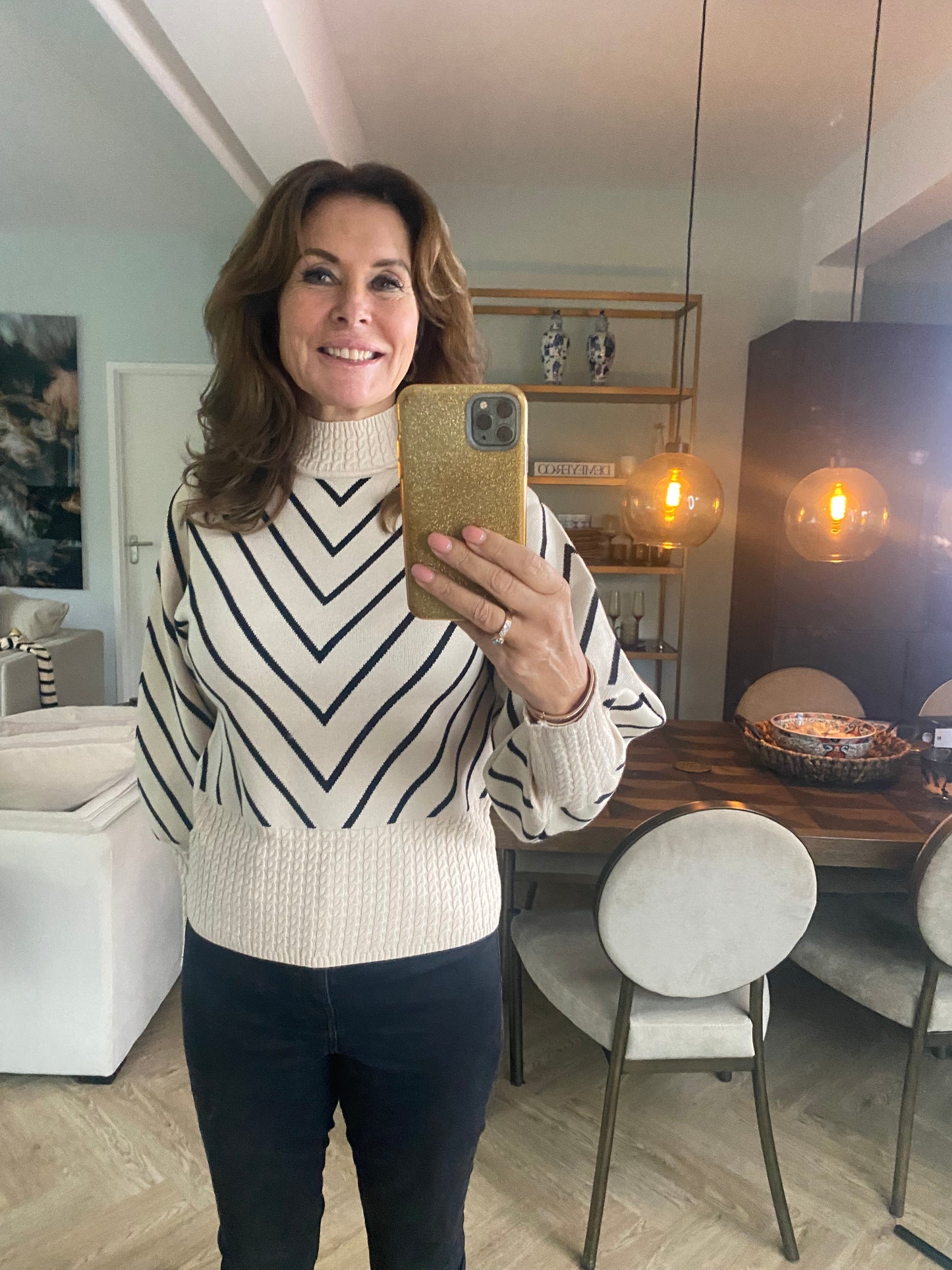 Knit zigzag