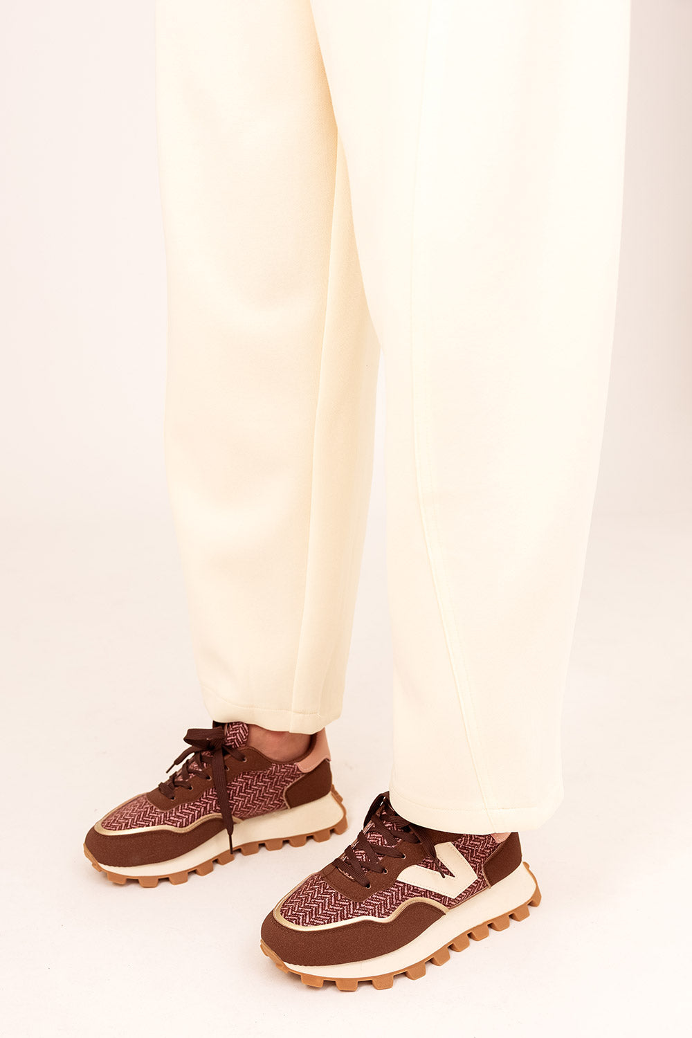 Sneaker v