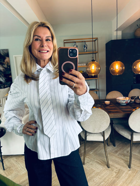 Blouse wit gestreept met stropdas