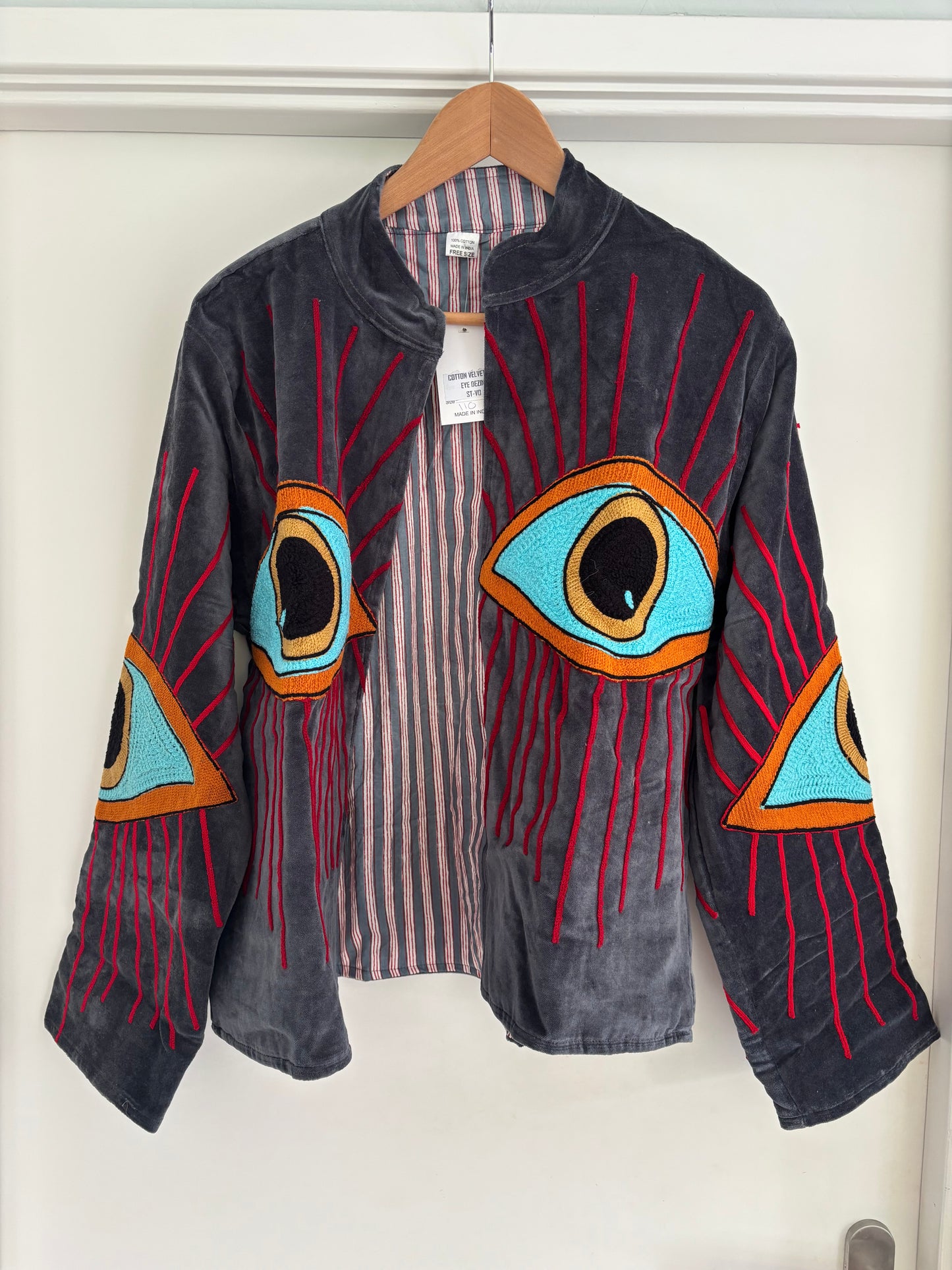 Jasje velvet grijs oog camel