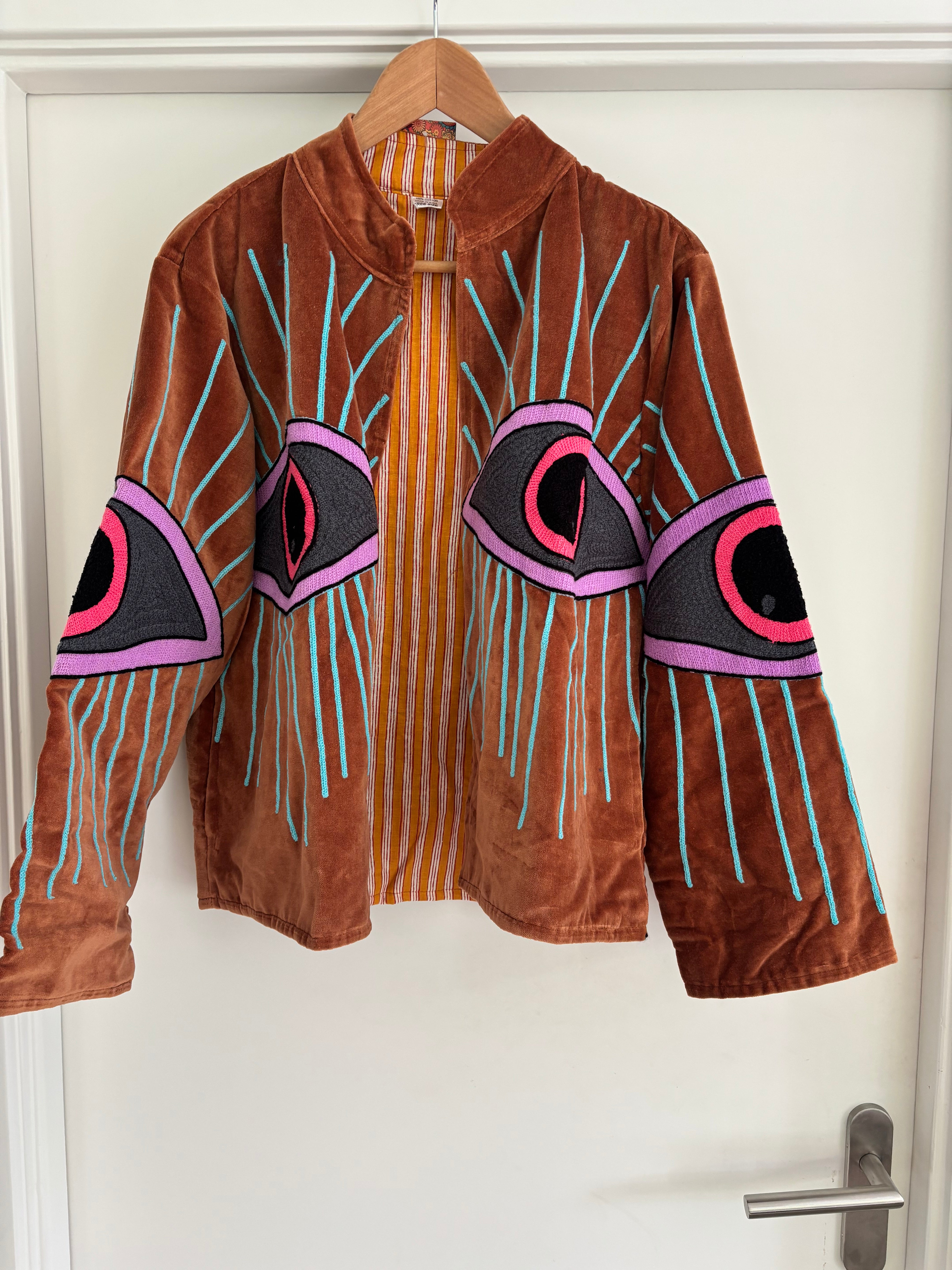 Jasje camel oog roze