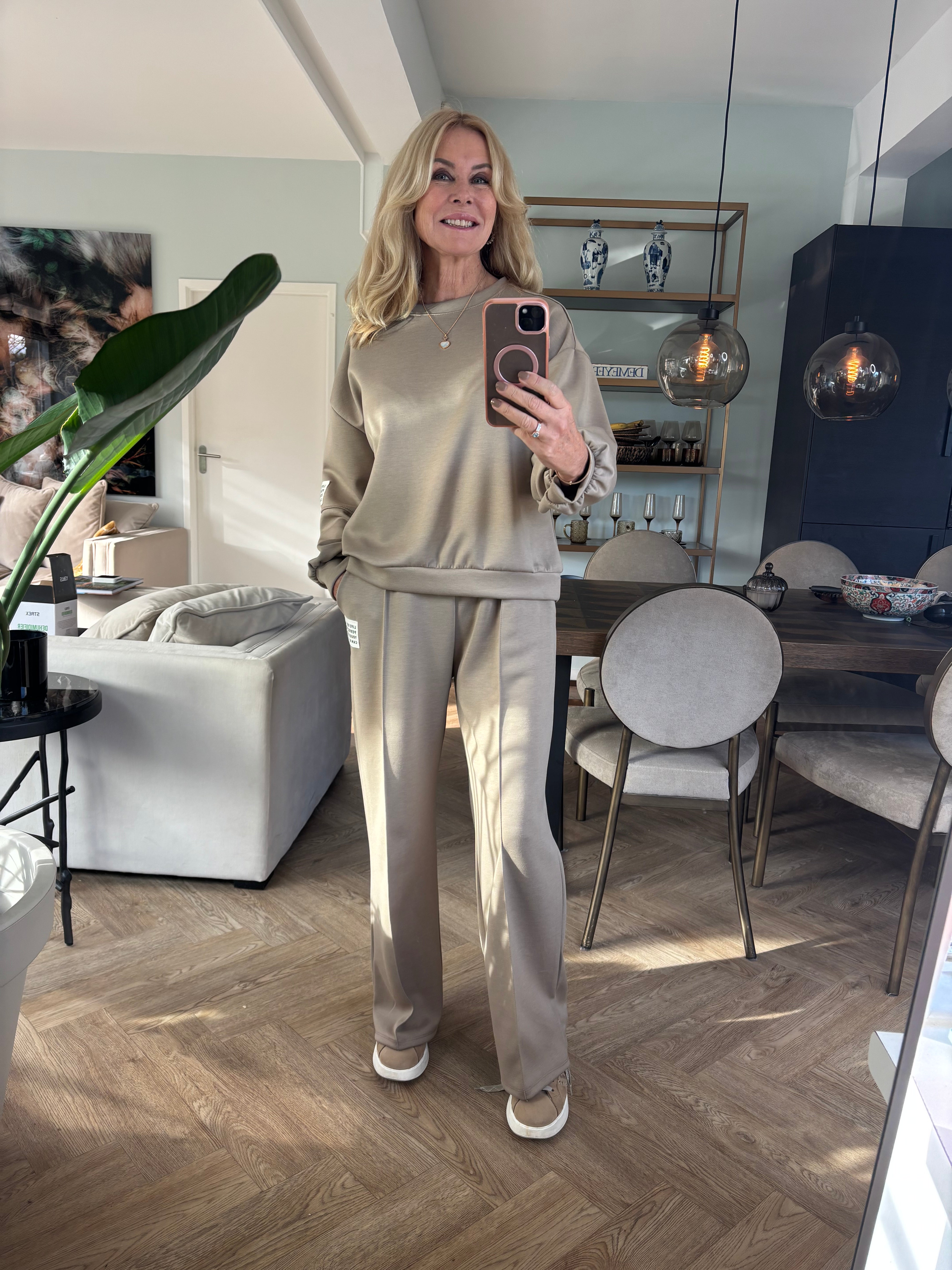 Comfy pak taupe
