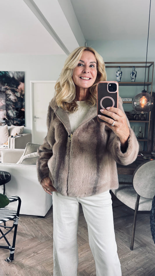 Reversible luxe nepbont jasje taupe