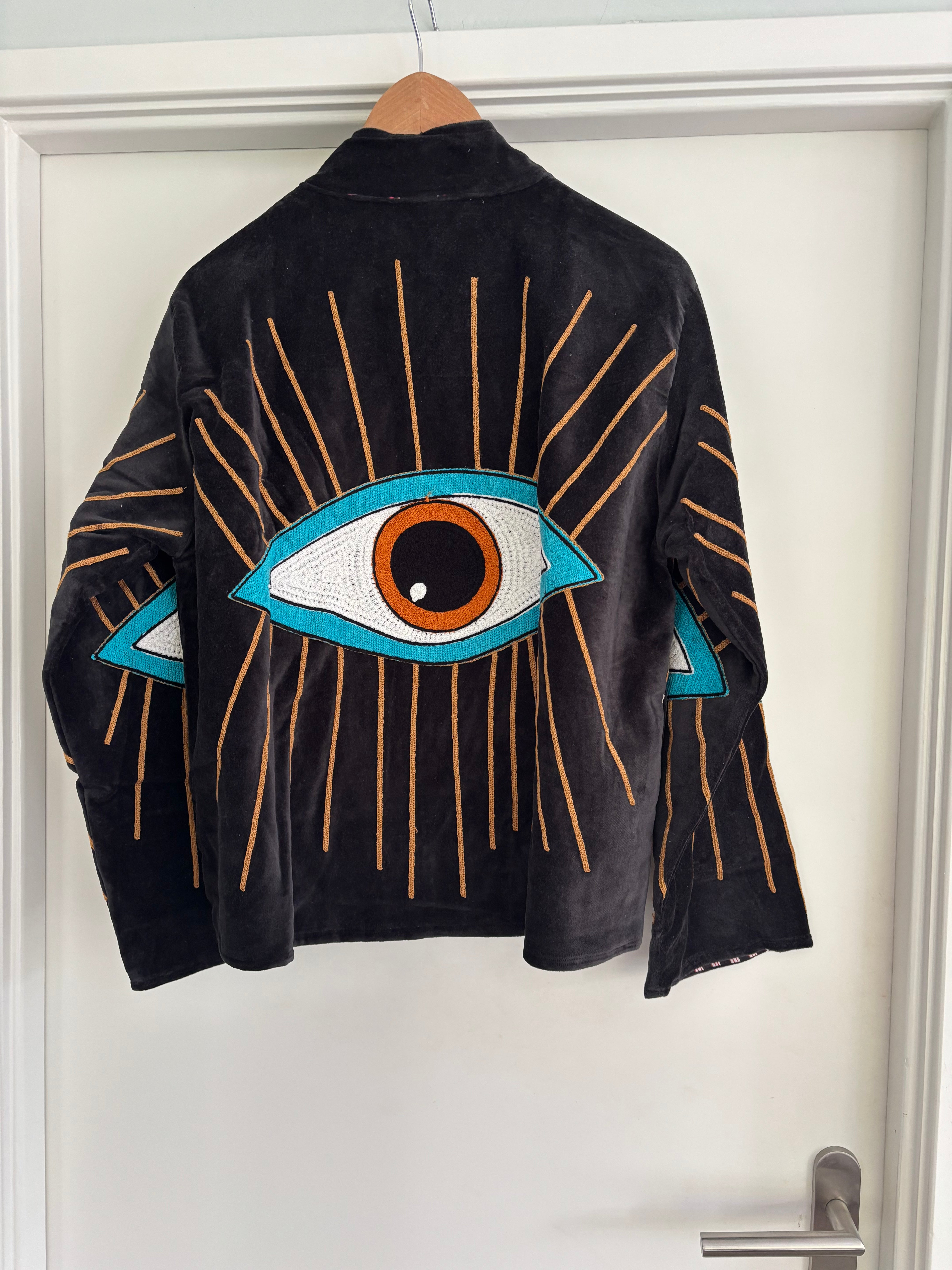 Jasje velvet zwart oog camel