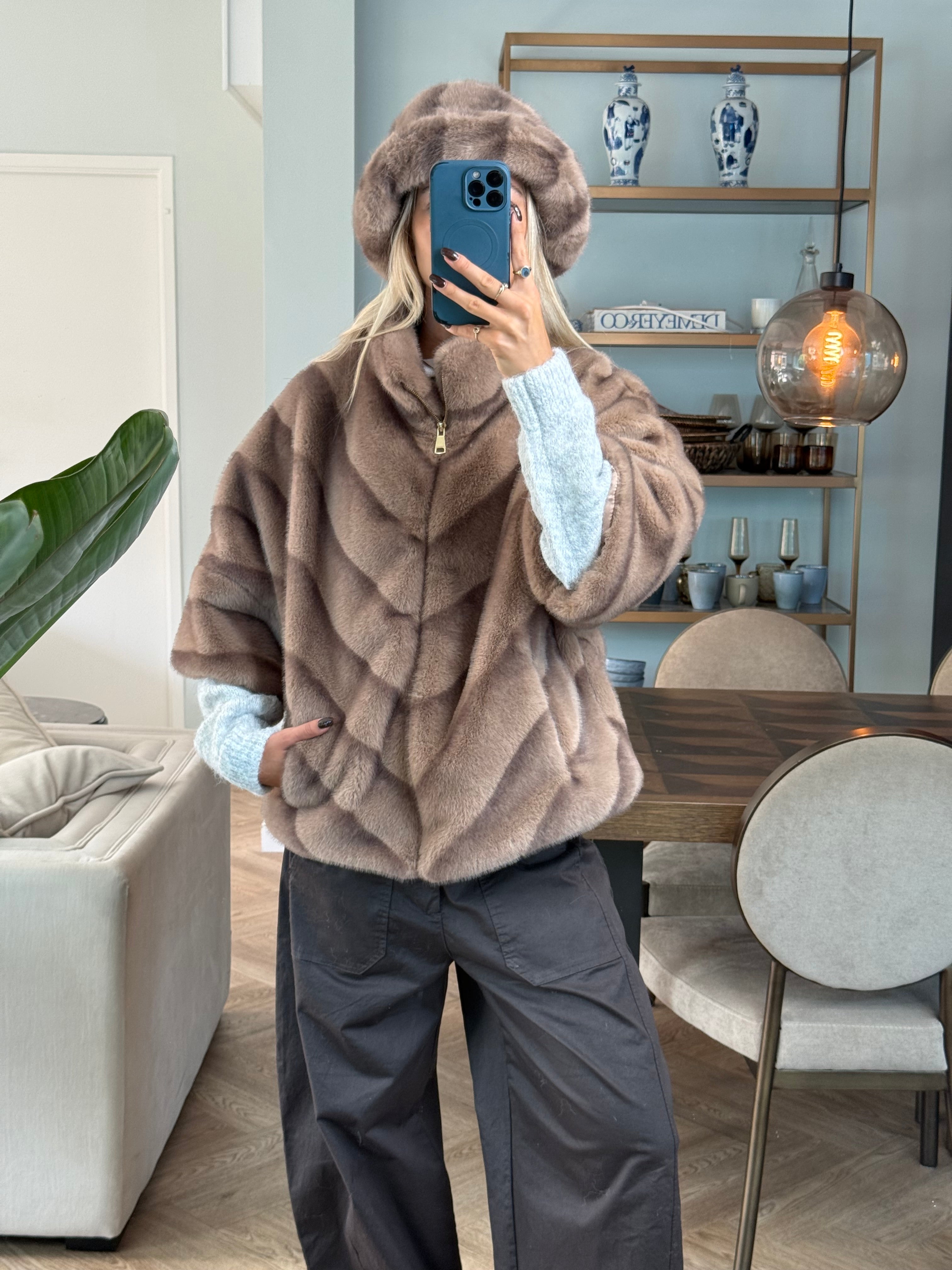 Jas Fake Fur Taupe streep