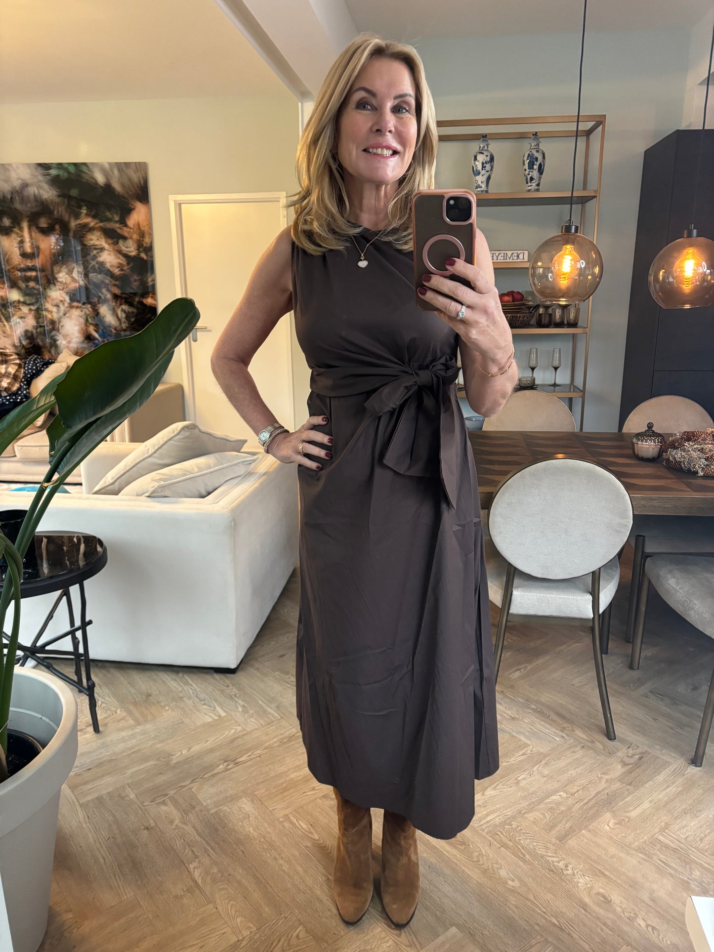 Jurk met strik chocolade